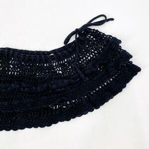 Victoria's Secret 2006 Y2K black crochet mini skirt
